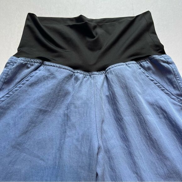 Spread Good Cheer Maternity Pants Size Medium Sky Blue Pull on Flare leg - Picture 6 of 10